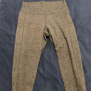 Aerie’s cozy high waisted leggings in grey